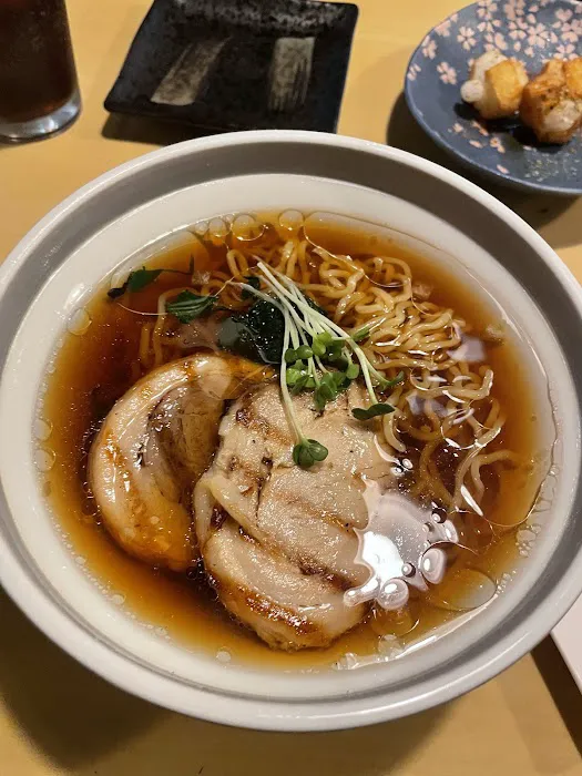 Ichigoh Ramen Lounge Picture 7