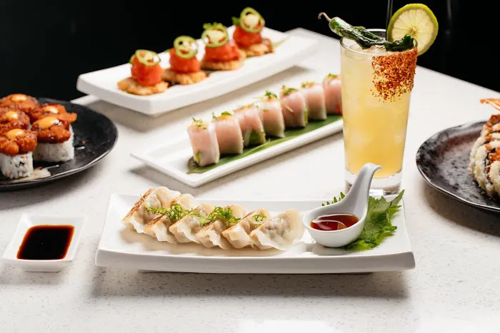 Addison Sushi Picture 2