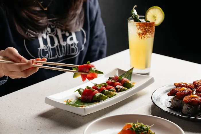 Addison Sushi Picture 8