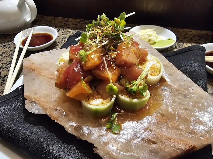 Oishii Sushi & Pan-Asian Dallas - Wycliff Ave Picture 2