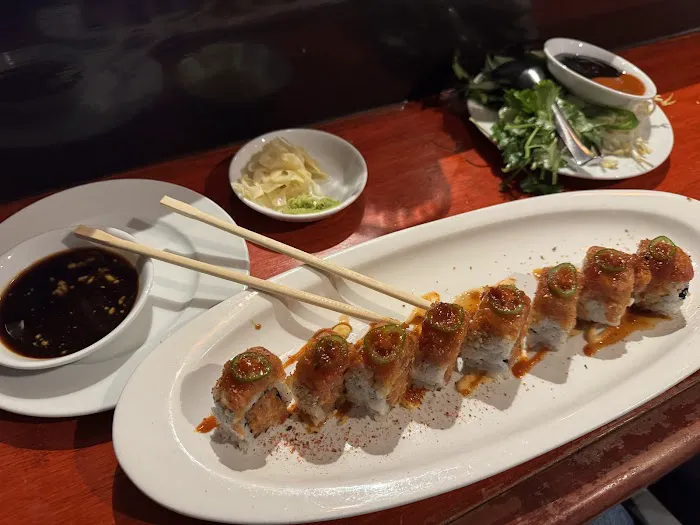 Oishii Sushi & Pan-Asian Dallas - Wycliff Ave Picture 5