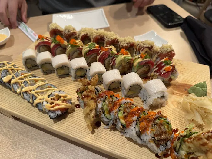 Sushi House Picture 3