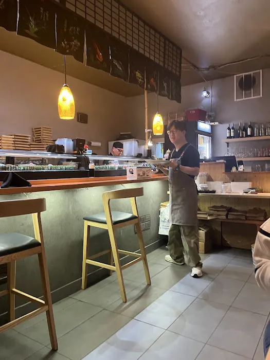 Sushi House Picture 5