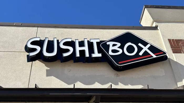 Sushi Box Picture 1