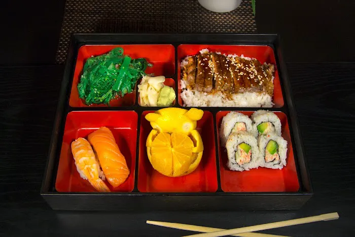 Dragon Sushi Picture 2