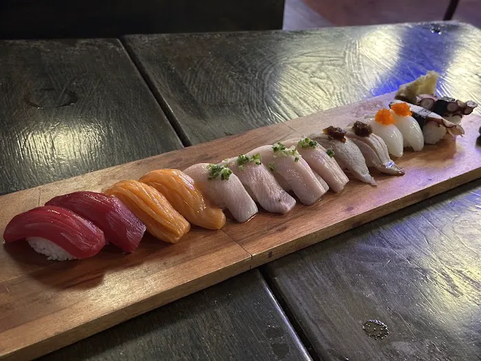 Akaya Sushi, Izakaya & Ramen Picture 1