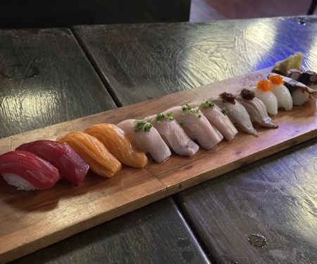 Akaya Sushi, Izakaya & Ramen