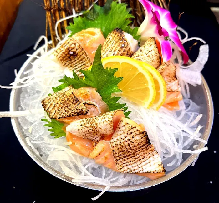 C Rolls Sushi Picture 6