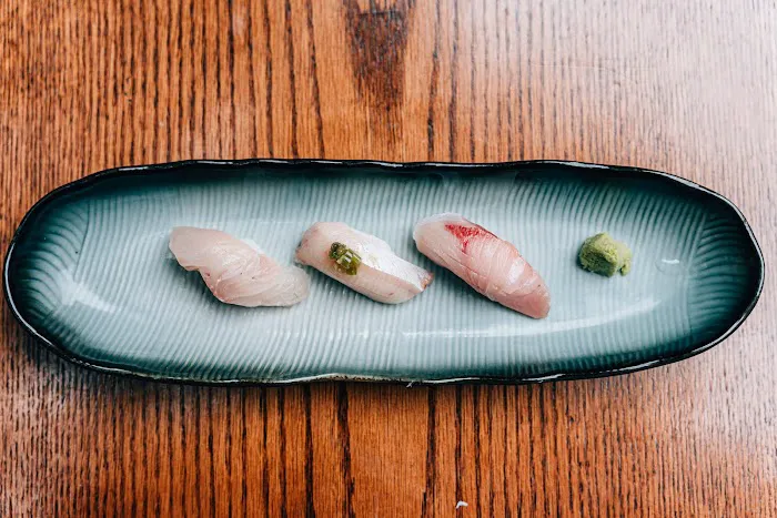C Rolls Sushi Picture 9