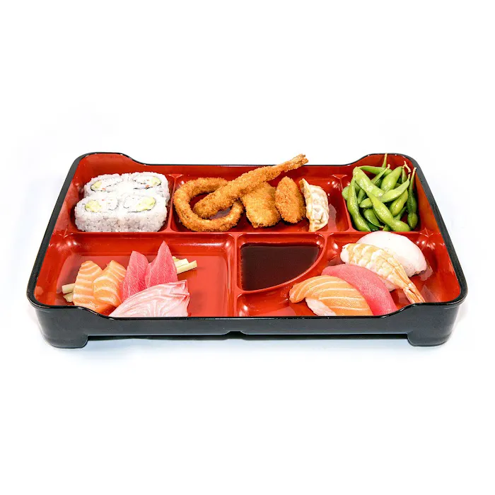 Sushi Cafe & Bar Picture 5