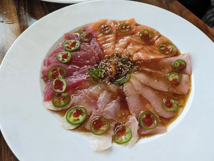 Oishii Sushi & Pan-Asian - Plano Picture 7