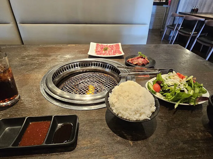 Gyu-Kaku Japanese BBQ Picture 3