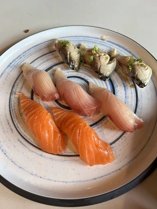 Umiya Sushi Seafood and Grill Picture 4