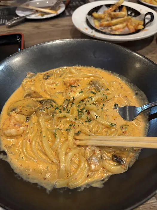 Nikugen Steak Sushi & Ramen Picture 7