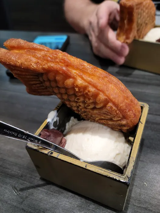Kura Revolving Sushi Bar Picture 6