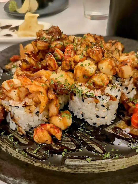 Uni Sushi Picture 4