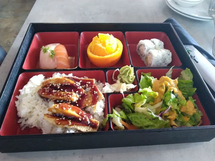 Yogi's Sushi Bar Picture 7