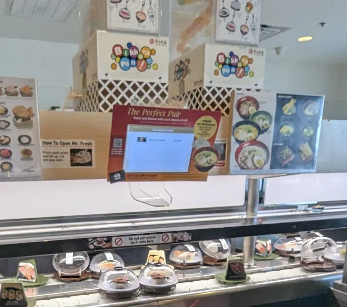 Kura Revolving Sushi Bar Picture 5