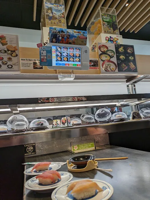 Kura Revolving Sushi Bar Picture 7