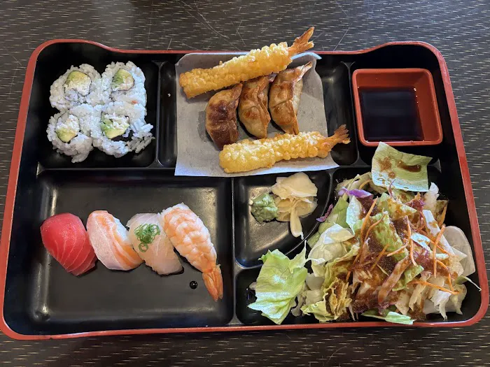 Sushi Box Picture 8
