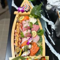 Hachi Ramen and Sushi Bar ico