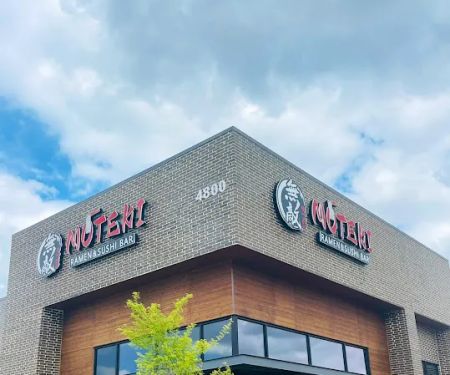 Muteki Ramen and Sushi Bar