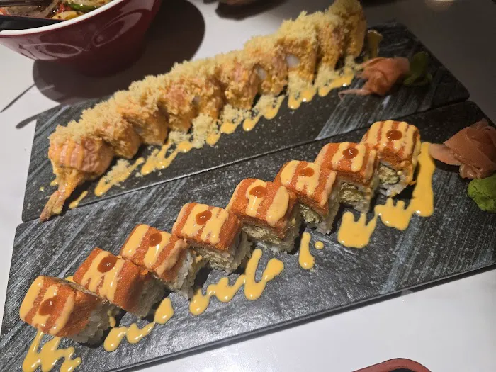 Muteki Ramen and Sushi Bar Picture 10