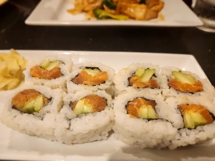Sake Bomb Thai and Sushi Bar Picture 6
