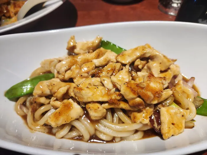 Thai Square Sushi Picture 6