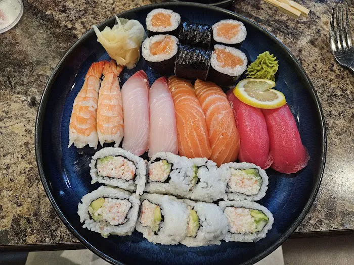 Bluefin Frisco Sushi & Bar Picture 9