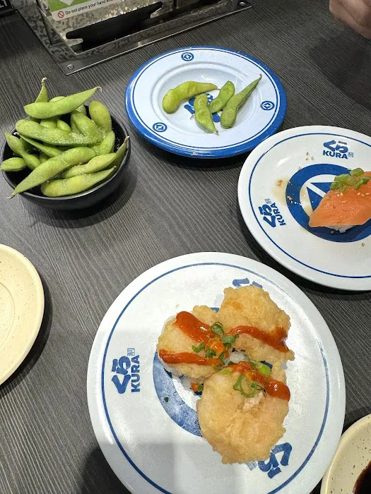 Kura Revolving Sushi Bar Picture 4