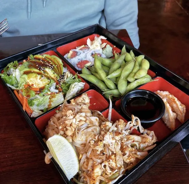 Sushi O Bistro & Sushi Bar Picture 6