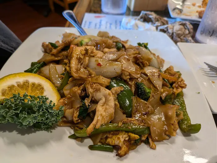 Sushi-Thai Raleigh Picture 9