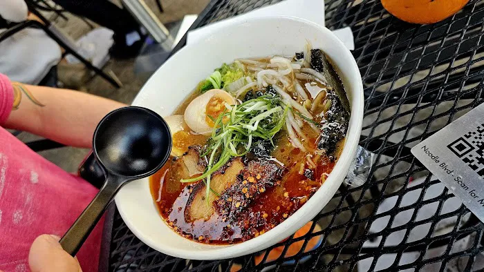 Noodle Blvd Picture 4