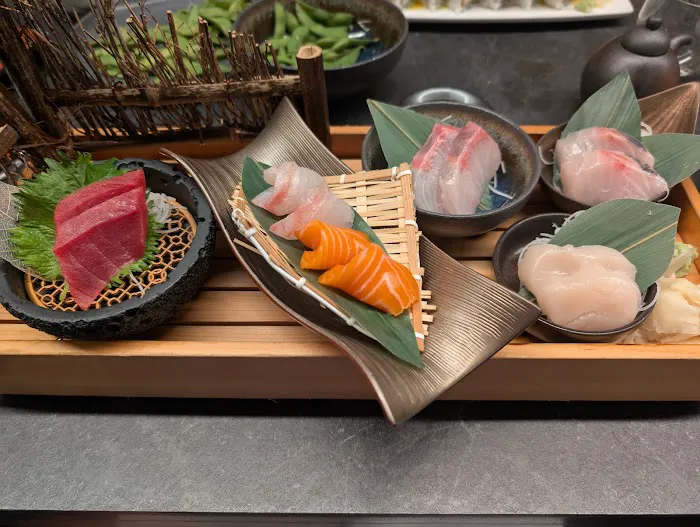 M Sushi Cary Picture 10