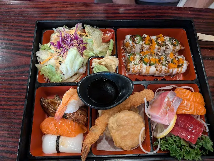 Oiso Sushi and Korean Picture 8