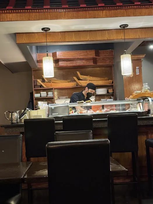 Genki Restaurant & Sushi Bar Picture 6
