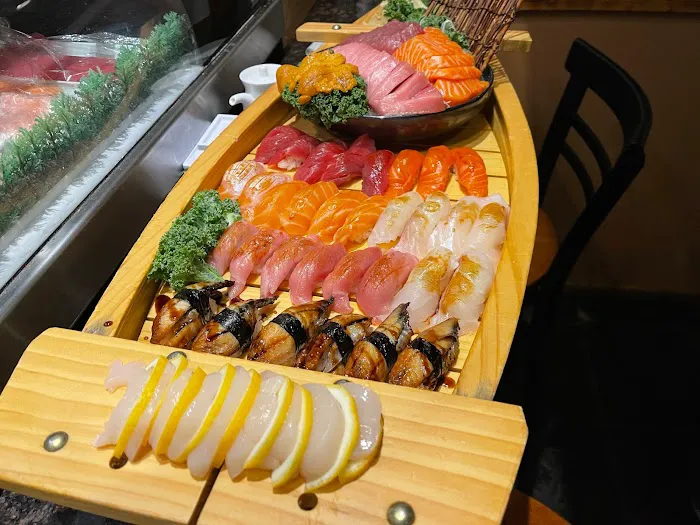 Hayashi Japanese Restaurant Picture 2