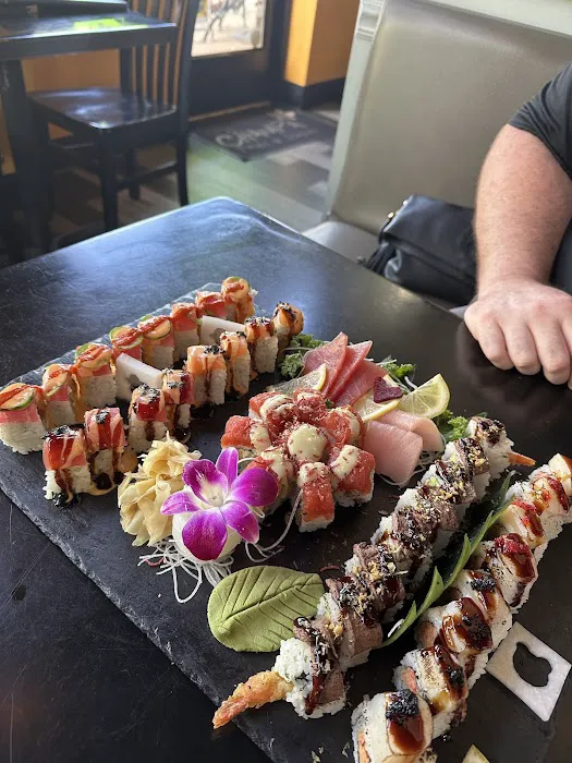 Champa Thai & Sushi | Japanese restaurant, Thai food, Thai restaurant Raleigh, NC Picture 4
