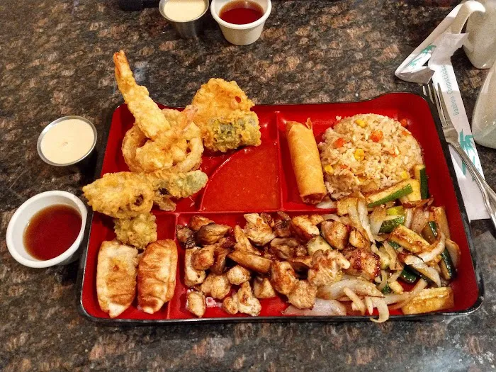 Yamato Steak, Seafood & Sushi Bar Picture 6