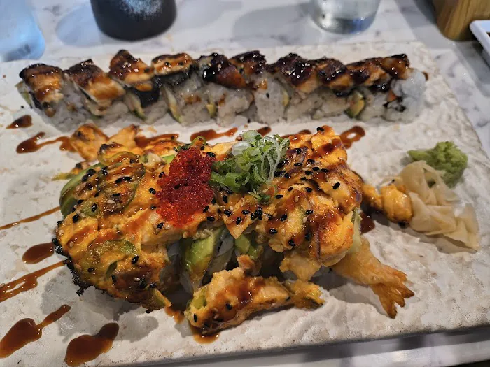 Akami Sushi Bar Picture 5