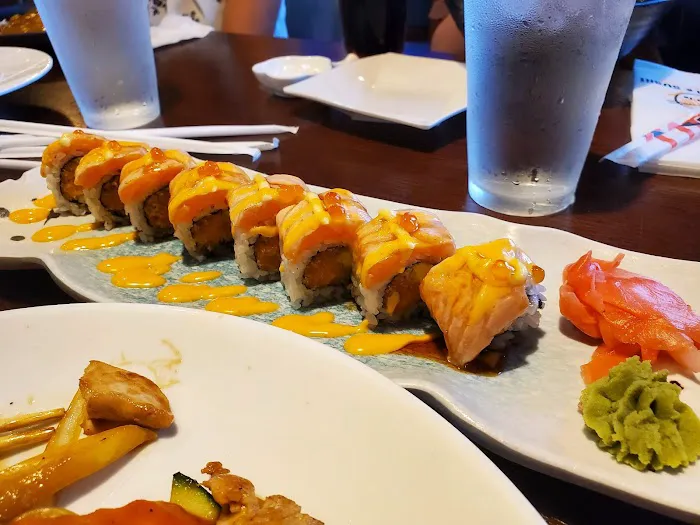 TDLLO Ramen & Sushi Picture 4