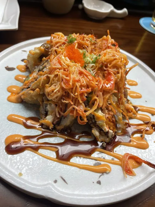 TDLLO Ramen & Sushi Picture 10