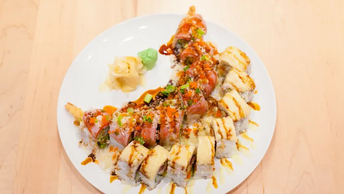 Spicy 9 Sushi Bar & Asian Restaurant Picture 3