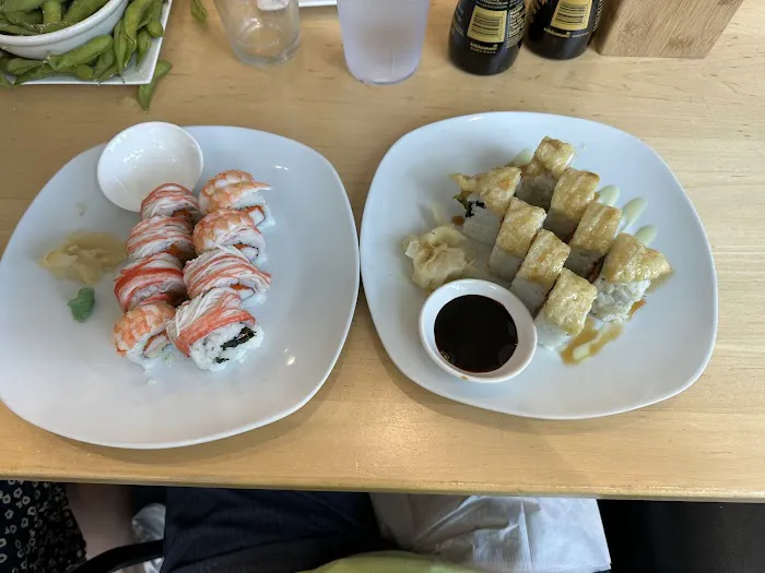 Spicy 9 Sushi Bar & Asian Restaurant Picture 6