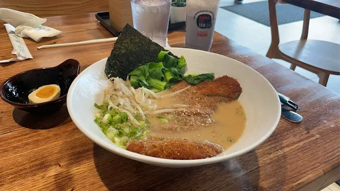 Gohan Ramen Bar Picture 2