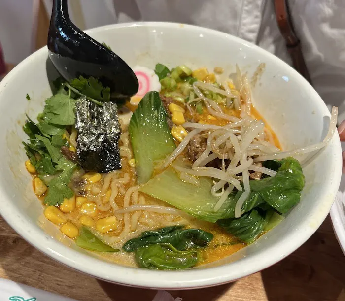 Gohan Ramen Bar Picture 6
