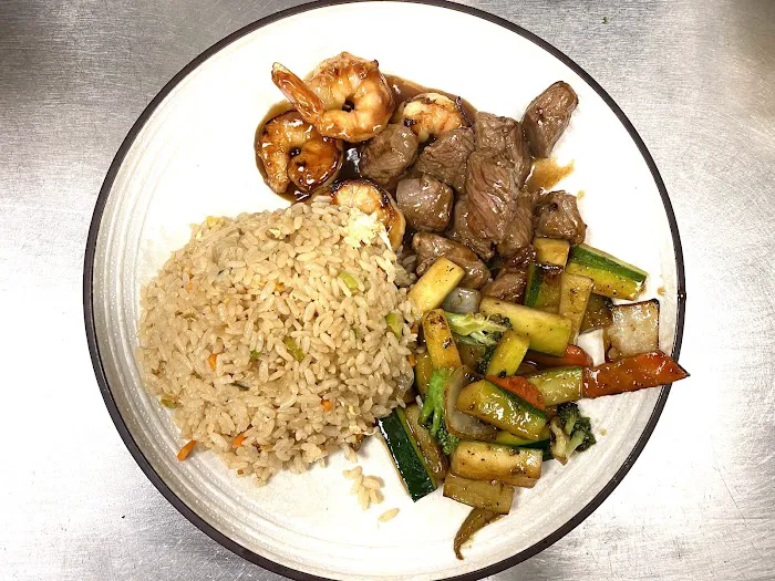 Fuji Sushi Hibachi Restaurant Picture 5