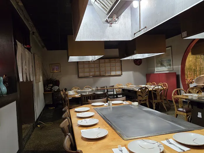 Asahi Japanese Steakhouse & Sushi Bar Picture 5