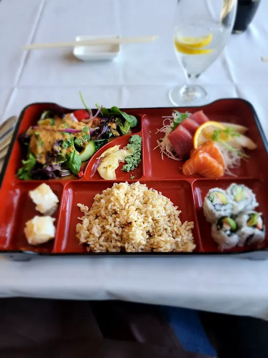 Imperial Koi Asian Bistro & Sushi Bar Picture 10